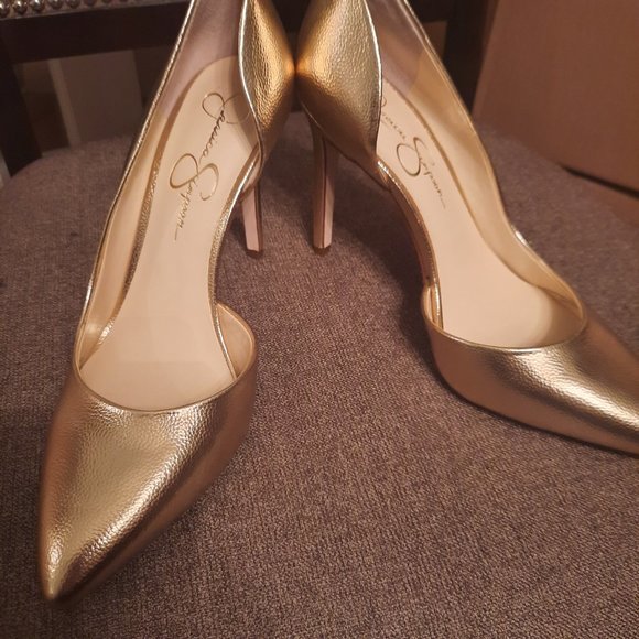 Jessica Simpson Paryn Gold Pump Shoe, size 9 - Picture 3 of 8